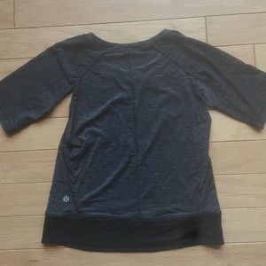 Lululemon Tee